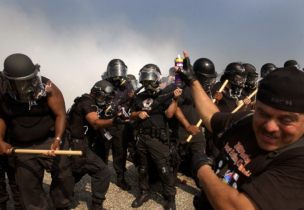 August 2004, Brooklyn, N.Y. - Members of the Federal Protective Service conduct riot control training at Brooklyn's Floyd Bennett Field prior to the Republican National Convention. : News Singles : Jason DeCrow Photojournalist